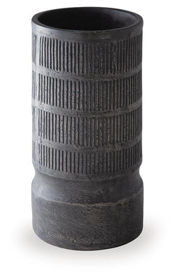 Beninworth Vase