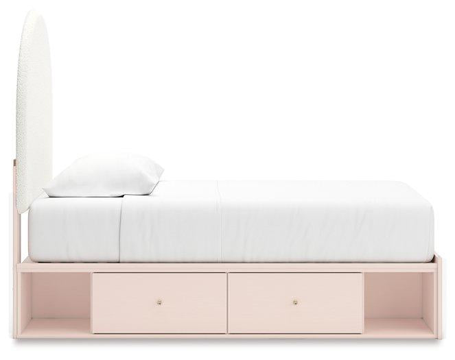 Wistenpine Upholstered Bed with Storage